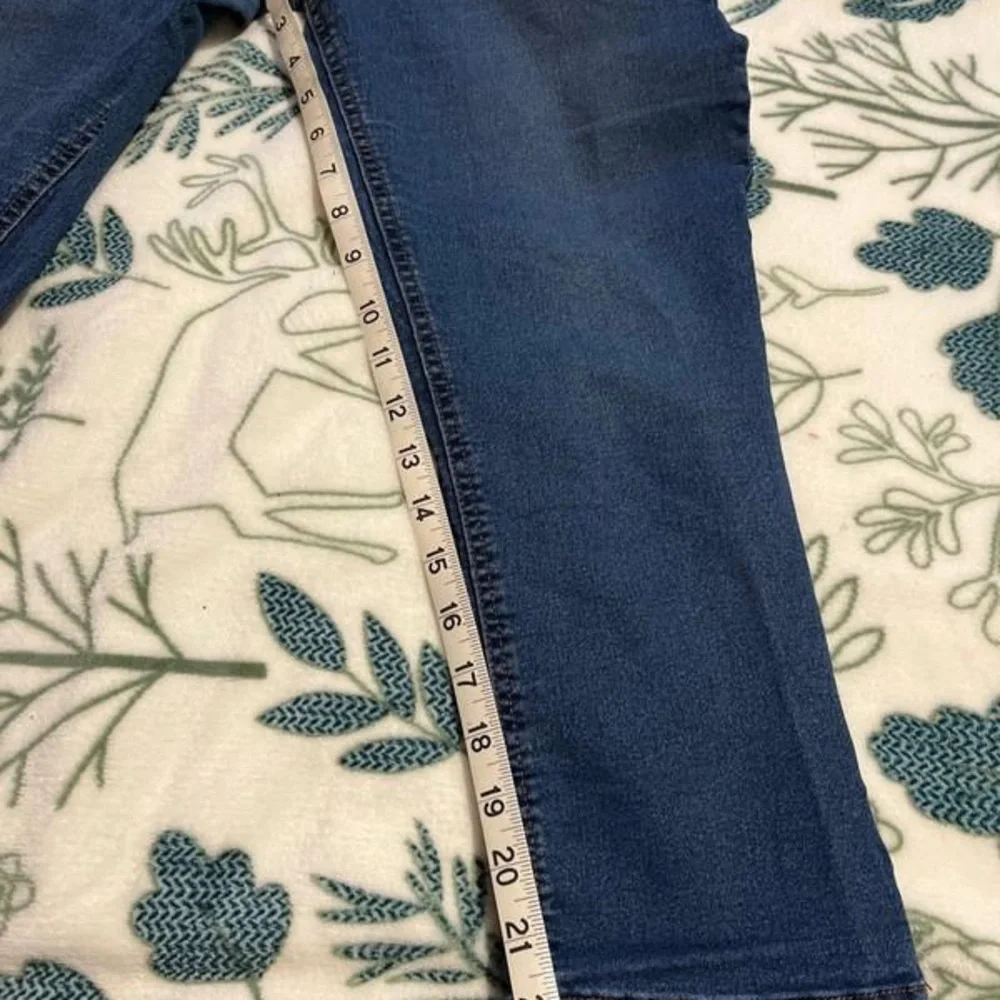 Cropped jeans - Picture 4 of 6